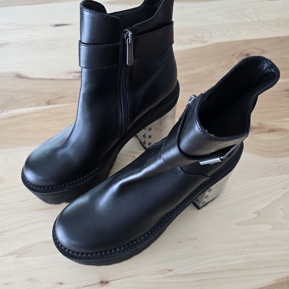 Killstar Metal Ankle Boots